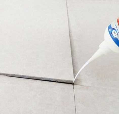咸丰瓷砖空鼓维修公司分享卫生间瓷砖脱落的原因可能有以下几点